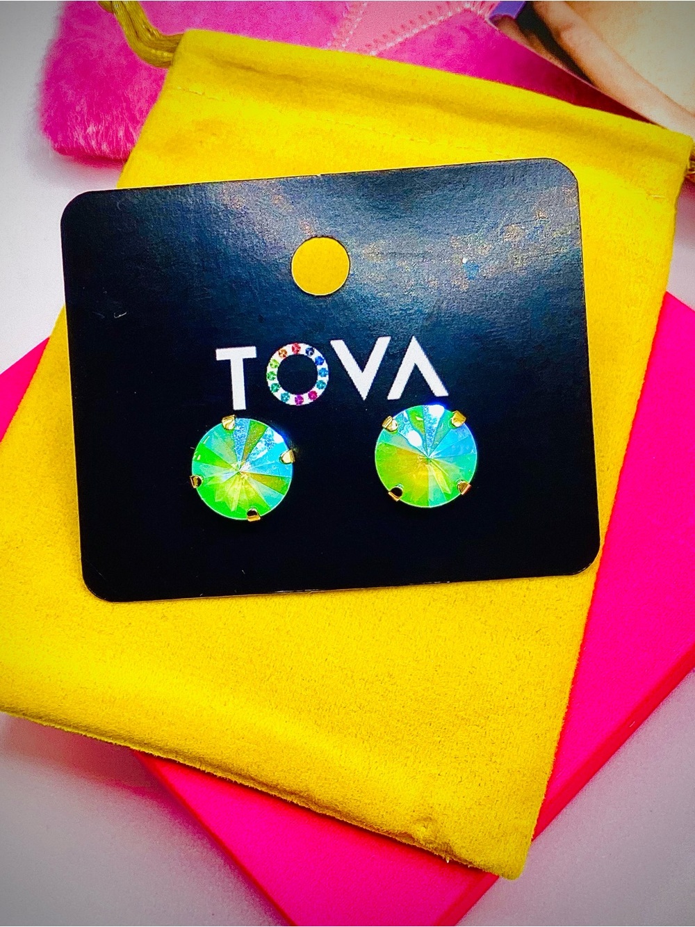TOVA Basics Studs in Candy Crush | Soft Mint Ignite Glacier Blue
Blue
